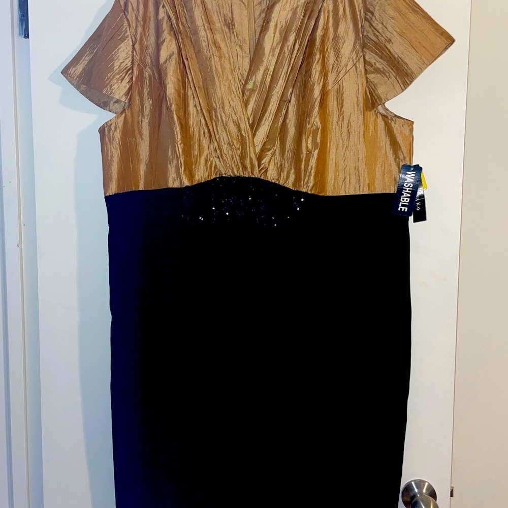 NWT Dana Kay Occasions Dress Sz 22W